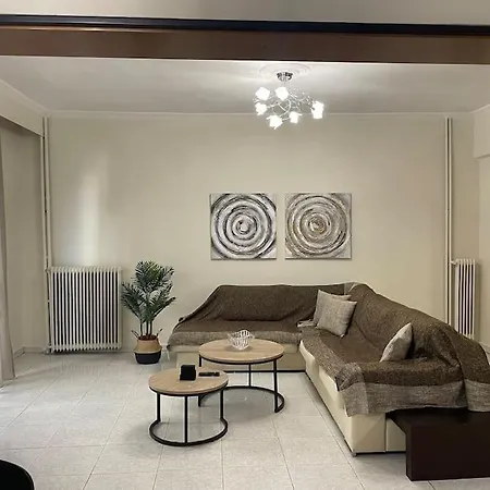 όμορφο διαμέρισμα στο κέντρο της πόλης! Apartmán